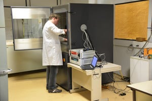 Enceinte climatique (stage MES10 du CETIAT)